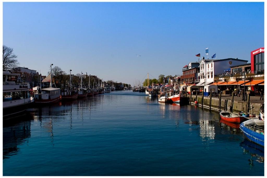 Meer Flair Rostock Buitenkant foto